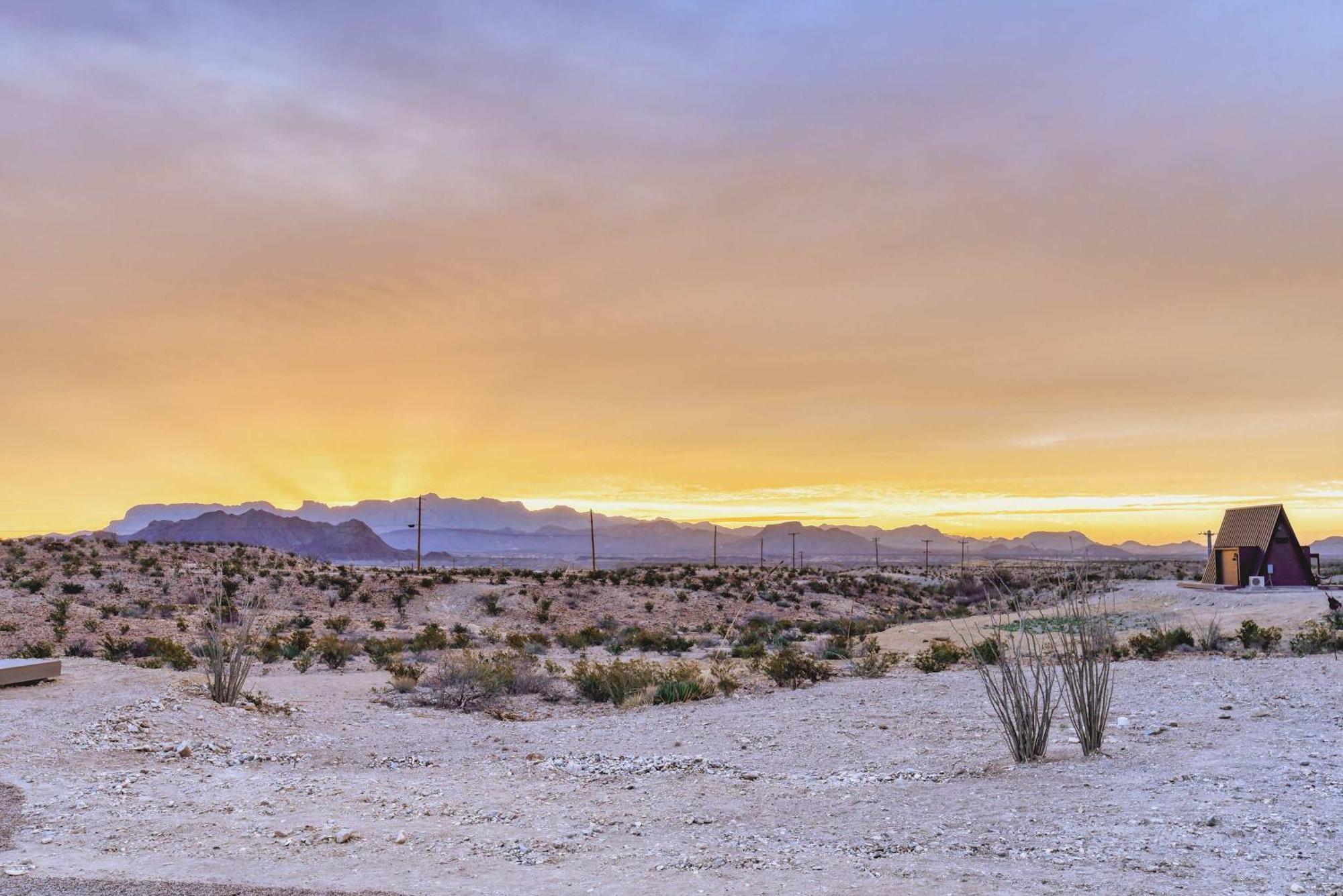 Stardust Luxury Cottage With Loft & A Great View Terlingua Luaran gambar
